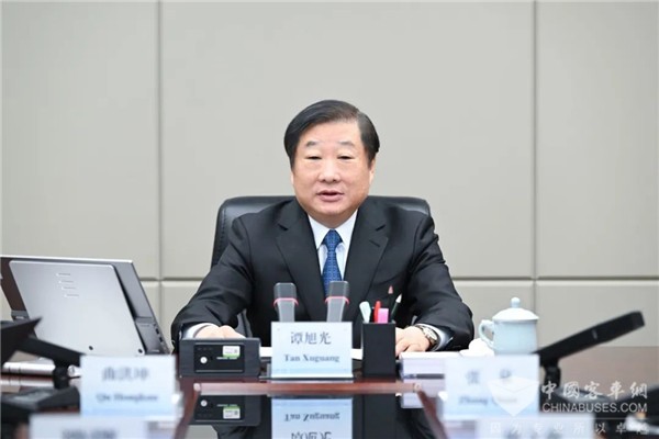 潍柴动力：结构调整见成效，再交稳健增长成绩单！