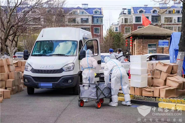 提供各类防疫用车超1500辆 同心战疫南京依维柯在行动