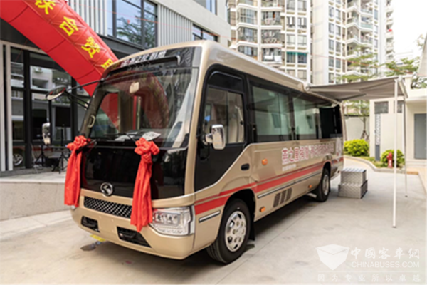 灵活机动 快速响应!金龙移动核酸采样车星夜驰援上海 灵活机动 快速响应!金龙移动核酸采样车星夜驰援上海