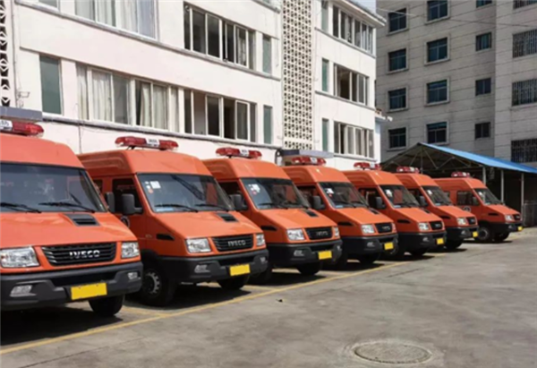 行业用车首选！依维柯消防用车批量交付 筑牢云南森林“防火墙”