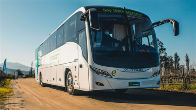宇通旗舰纯电动客车T13E智利全球首发 宇通旗舰纯电动客车T13E智利全球首发