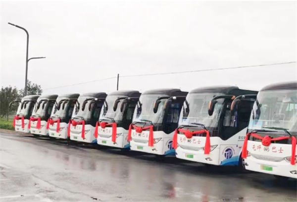 兵团十二师首条旅游公交快线开通！安凯赋能兵地交通旅游融合发展