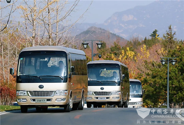 当民族的车遇见民族的文化，宇通T7带你赴约敦煌