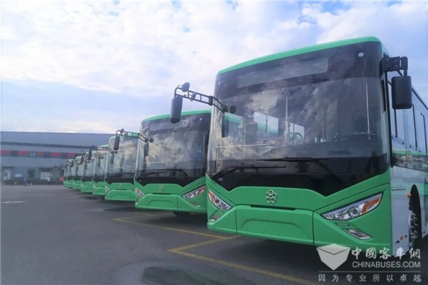 凸显环保属性 格力钛新能源微公交“添绿”成都