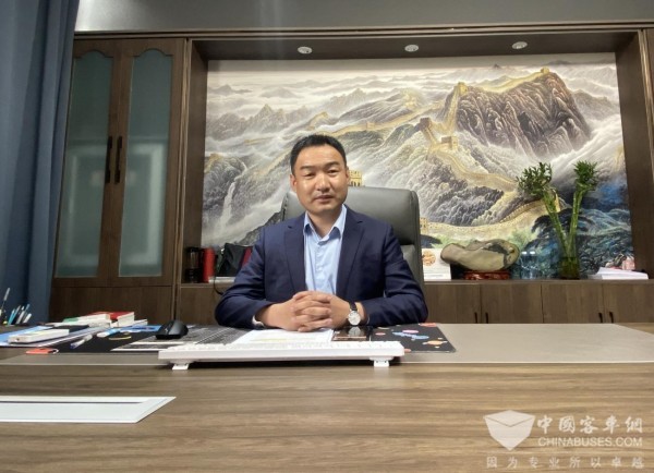 苏州金龙,高端定制版,9座睿星