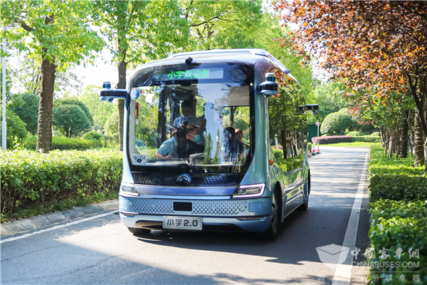 “太空舱”空降武汉和青岛? 这款宇通小巴有啥看头？