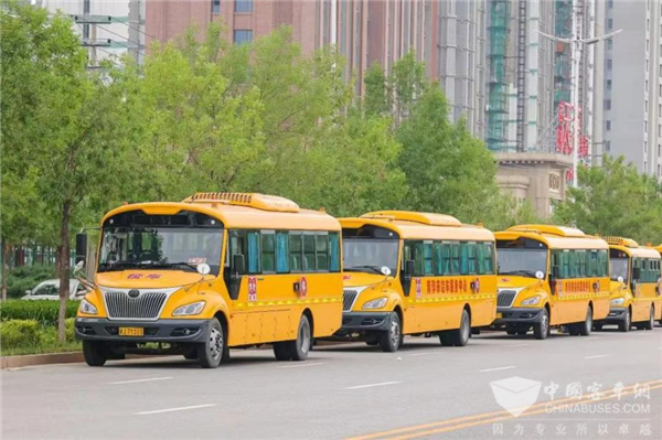 公益不断档 宇通&壹基金儿童交通安全公益行再启程