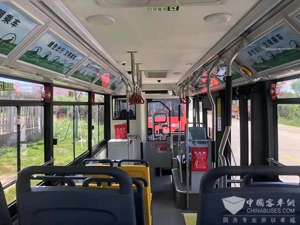 吉利星际客车 纯电动城市客车 C6E