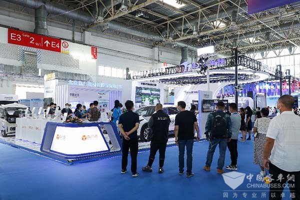 世界智能网联汽车大会 自动驾驶 智行者