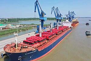 中国制造“走出去”——金龙汽车集团2022扬帆远航