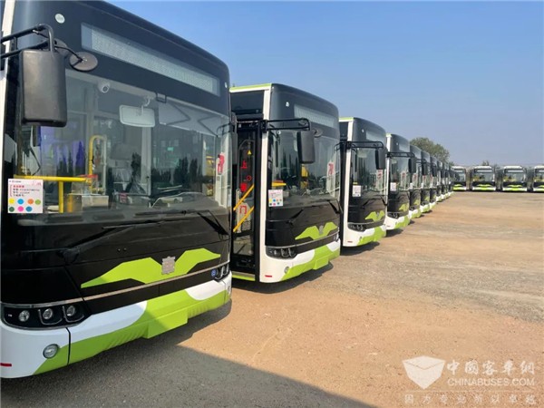 “低碳模范生”亮相！中车电动全新C10批量交付青岛