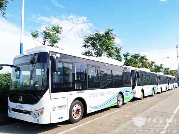 吉利星际客车 纯电动 城市客车