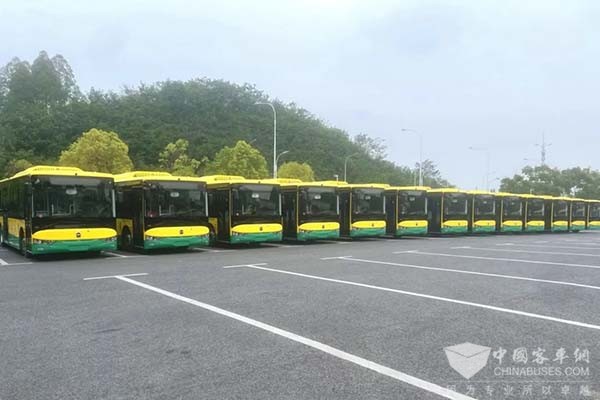 亚星客车 纯电动公交车 绿色文旅事业