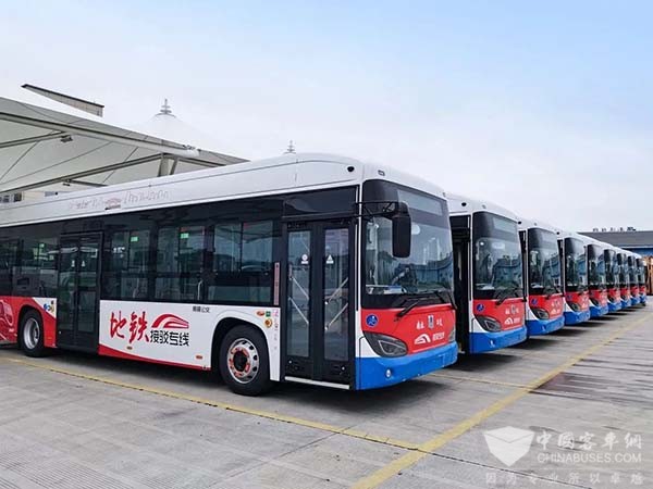 吉利星际客车 纯电动城市客车 C10E