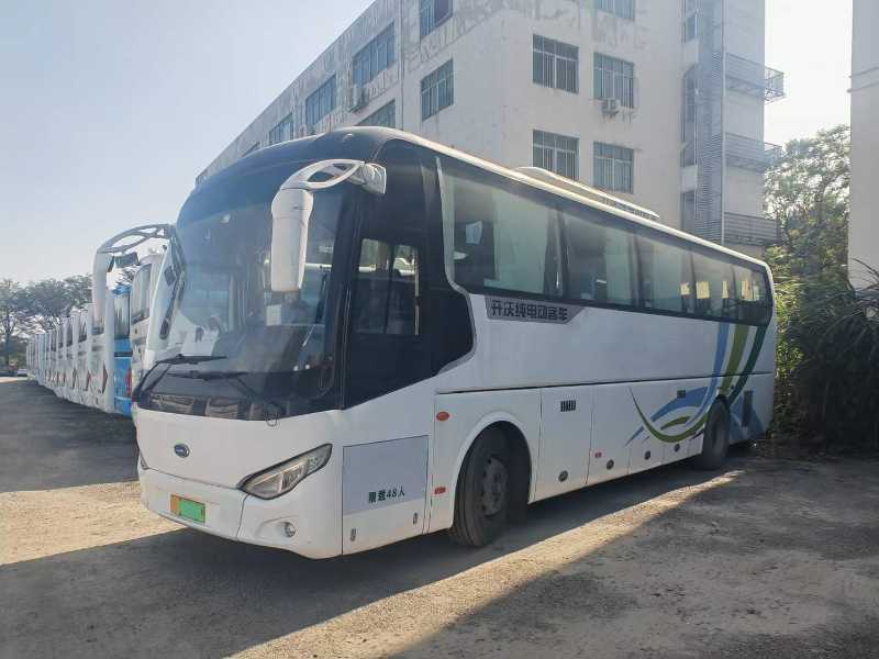  同款多台48座非营运公里数少金龙开沃6117新能源大巴