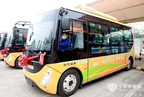 广西申龙 恒达巴士 敬老爱老 公交专线