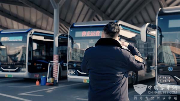 宇通客车 新年贺岁微电影 爱在一起