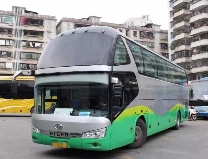 2015年10月 粤牌三胞胎53座一层半气囊中门四轮碟刹海格6122