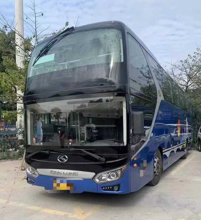 2015年7月 广州牌39座2+1一层半国四碟刹大金龙6125气囊车