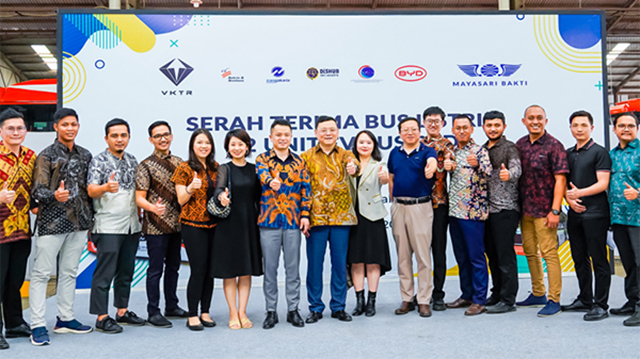 比亚迪再向印尼交付22台纯电动大巴 与当地合作伙伴进入高速发展阶段 比亚迪再向印尼交付22台纯电动大巴 与当地合作伙伴进入高速发展阶段