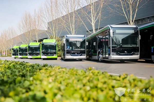 宇通客车 西行漫记 公交车 中亚