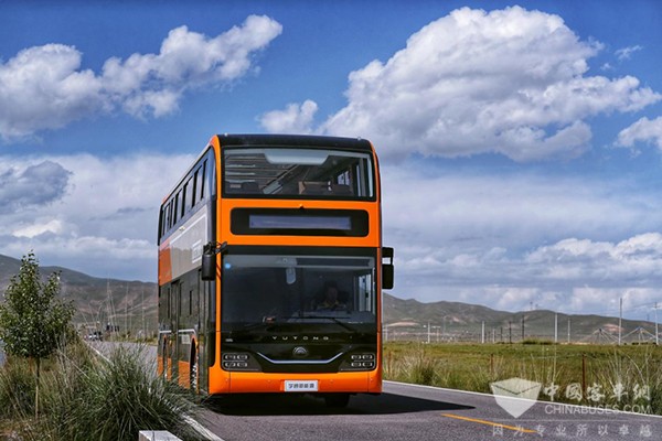 宇通客车 纯电动 双层 旅游观光巴士