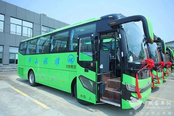 金龙客车 捷冠5代 批量交付 华山风景名胜区