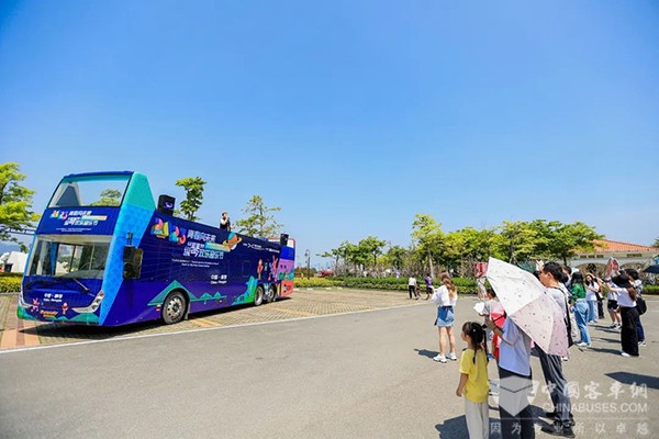 格力钛新能源 新能源 双层观光巴士 唱游巴士