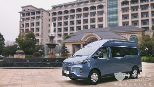 南京依维柯 全球化平台 全新产品 聚星