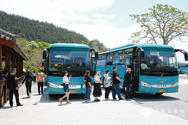 苏州金龙 海格客车青岛崂山 中国旅行社总社