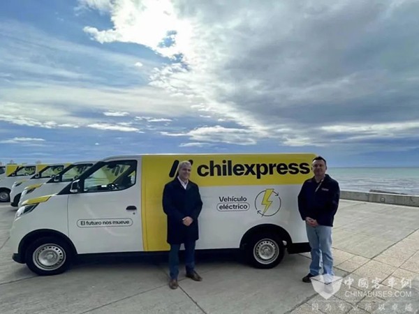 上汽大通 十二周年 100万辆 整车下线