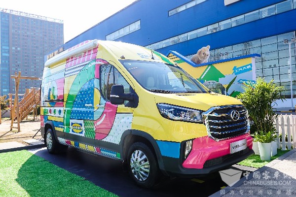 上汽大通 宽体轻客领域 出行场景 定制化