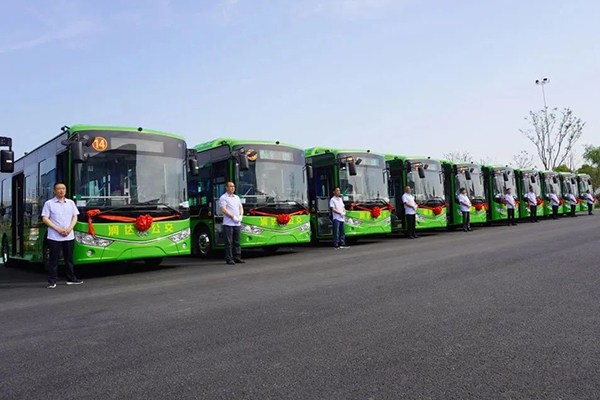 助力潜山城乡公交一体化 安凯客车G9、宝斯通K7批量交付