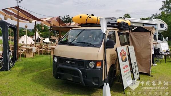 图雅诺轻客 客京喜露营车 露营爱好者 Vanlife