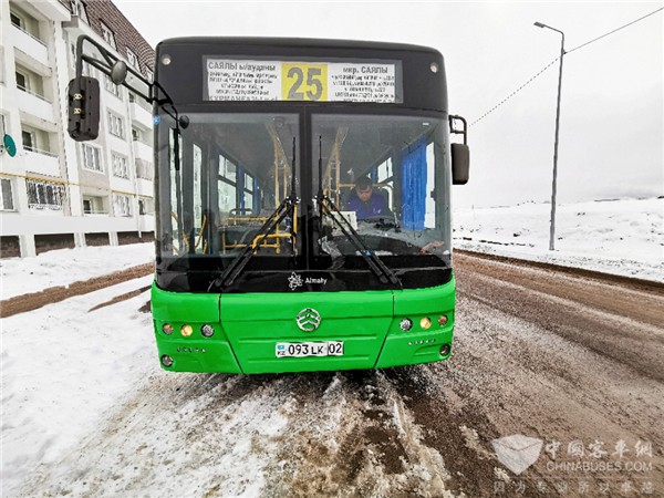 深度合作，金旅客车在中国—中亚峰会上与哈萨克斯坦签署战略协议