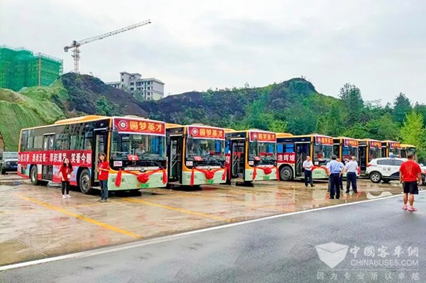 中车电动 新能源客车 护航高考 送考服务