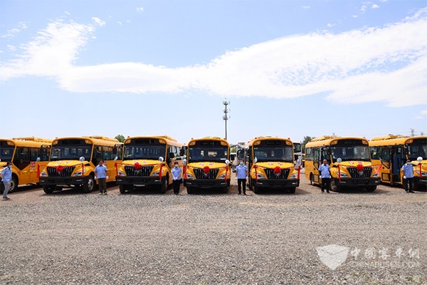 福田欧辉客车 健康校车 向日葵校车 战略合作