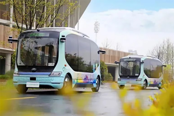 浙江首条 绍兴公交开通自动驾驶亚运公交专线