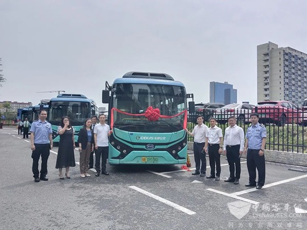 深圳市东部公交 禁毒宣传教育 禁毒巴士 公交线路