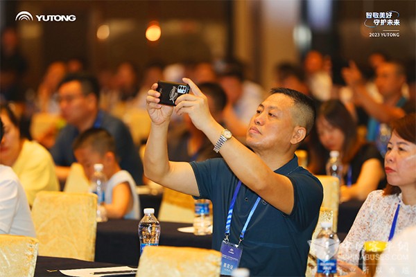 宇通客车 中国校车行业 高峰论坛 行业发展 运营企业