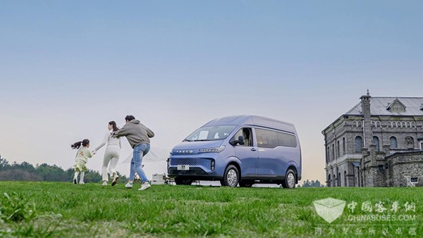 南京依维柯 浪漫生活 露营旅行 交通工具