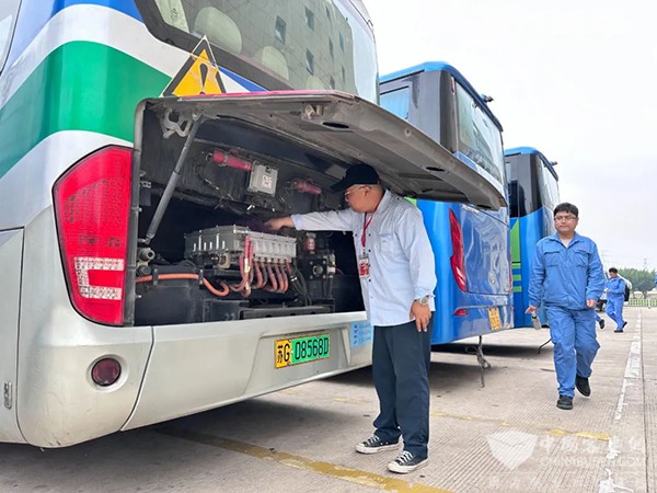 连云港市公交 LNG 燃气车辆 机务专项 排查工作