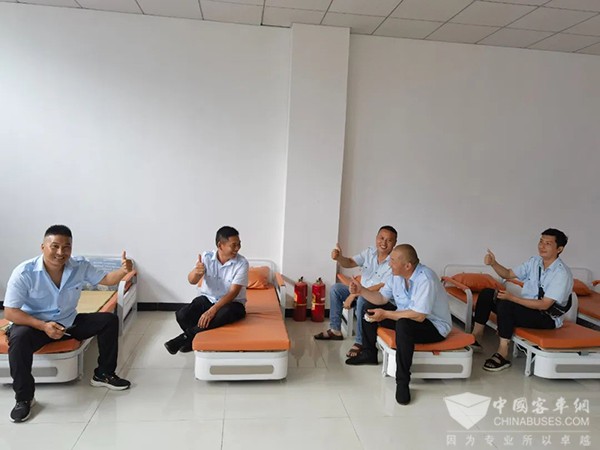 连云港市公交集团 驾驶员 人文关怀 安全隐患 午间休息室