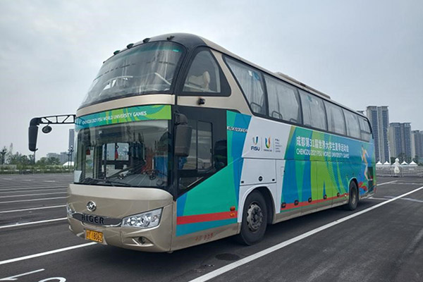 “精兵强将”齐上阵  近200台苏州金龙出征大运会