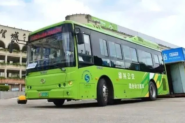 公交+地铁“零距离”换乘 绍兴公交成功开行D2001接驳专线