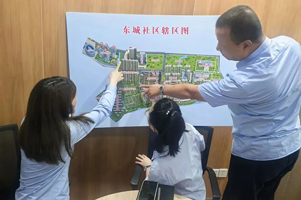 无锡公交服务进社区 解决居民“最后一公里”出行需求