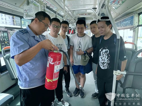 太原公交 电车分公司 夏令营 小车迷