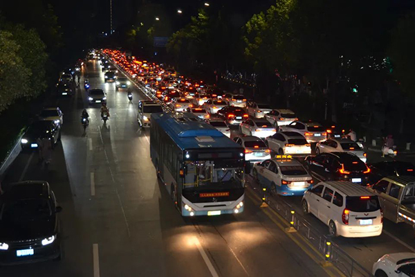 多城市公交运营遭遇困境 十堰公交做了哪些模式创新