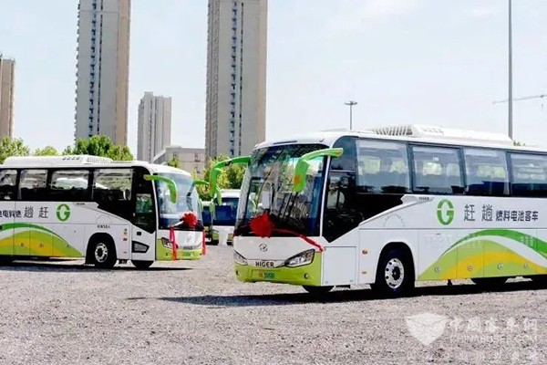 苏州金龙 新研氢能 燃料电池 大客车