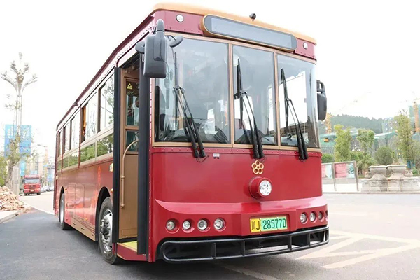 携海豚公交、仿古铛铛车 格力钛助力四川大英创意文旅发展